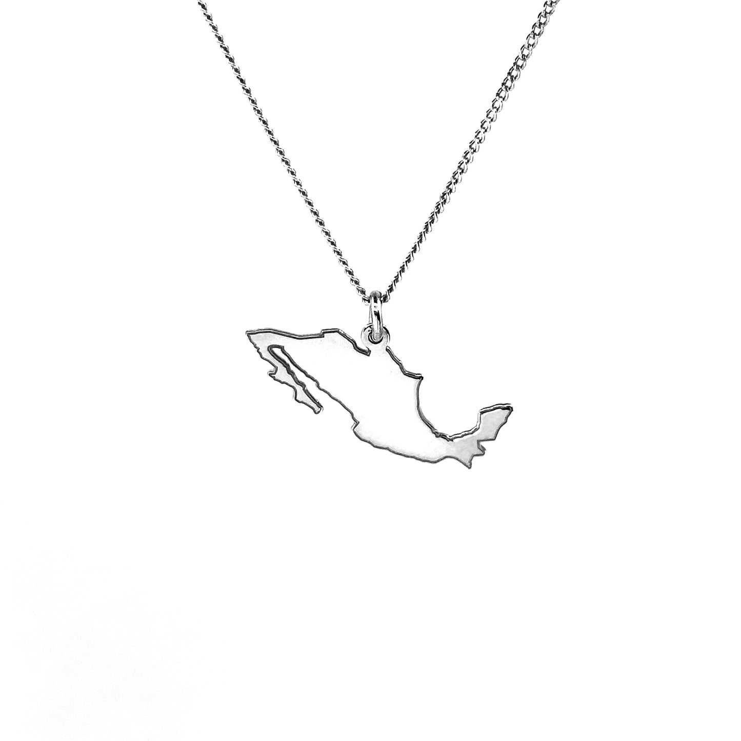 Dije de Mapa de Mexico y Cadena de Plata.